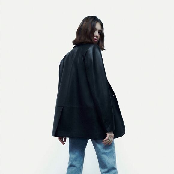 ZARA STRAIGHT CUT FAUX LEATHER BLAZER size small in black - Picture 5 of 12